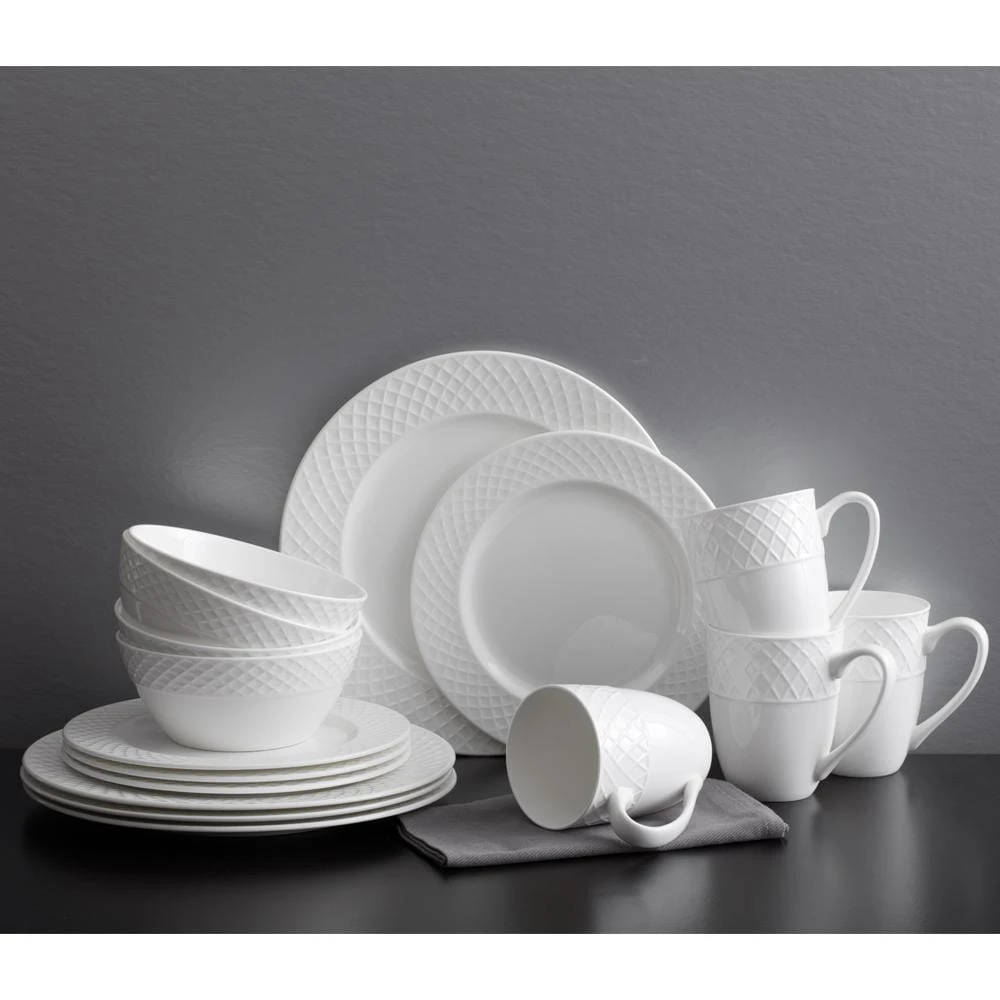 MIKASA Trellis White 16 Piece Dinnerware Set 2 MIKASA Trellis White 16 Piece Dinnerware Set - Image 2